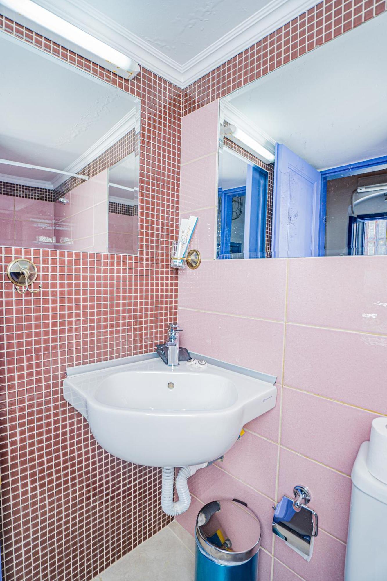 Kali Strata 2 - Downtown Apartment Đảo Sými Ngoại thất bức ảnh